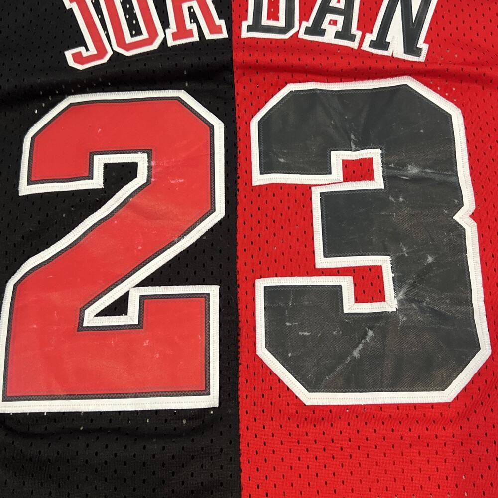 Mitchell & Ness Chicago Bulls Michael Jordan #23 Hardwood Classics Jersey XXL - Picture 11 of 12